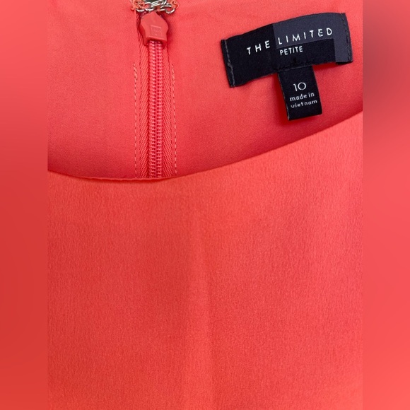 🔥🧡NWT The Limited size 10P dress. Gorgeous warm shade of light tangerine NICE! - Picture 3 of 4